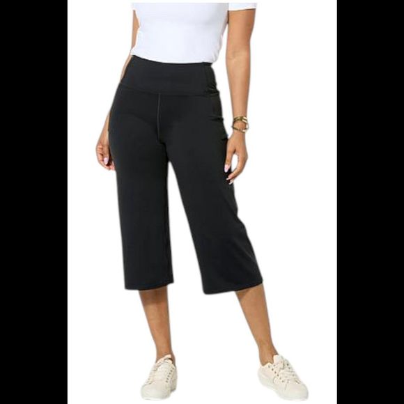 Joy Collection Women's Cool & Clean Smooth Capri Power Pant Black - Regular - Picture 1 of 1